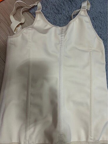38 Beden ten rengi Renk Elegance korse