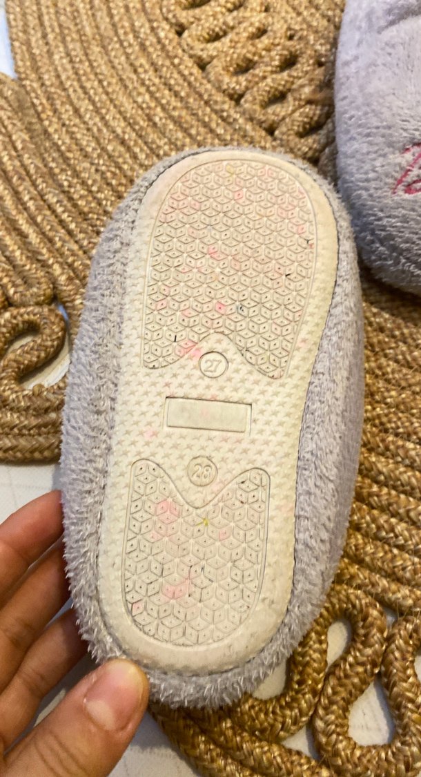 Barbie Gri Nakışlı Kız Çocuk Sıcak Ev Terliği - Görsel 3