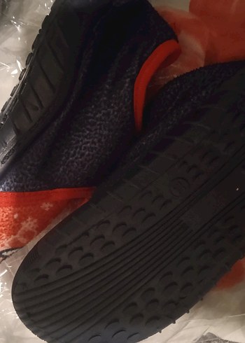 Erkek Çocuk Renkli Baskılı Sıcak Terlik - Görsel 4