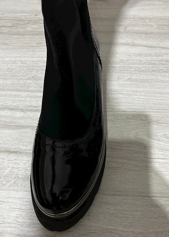 Diğer Siyah Gotik Platform Topuklu Diz Boyu Çizme