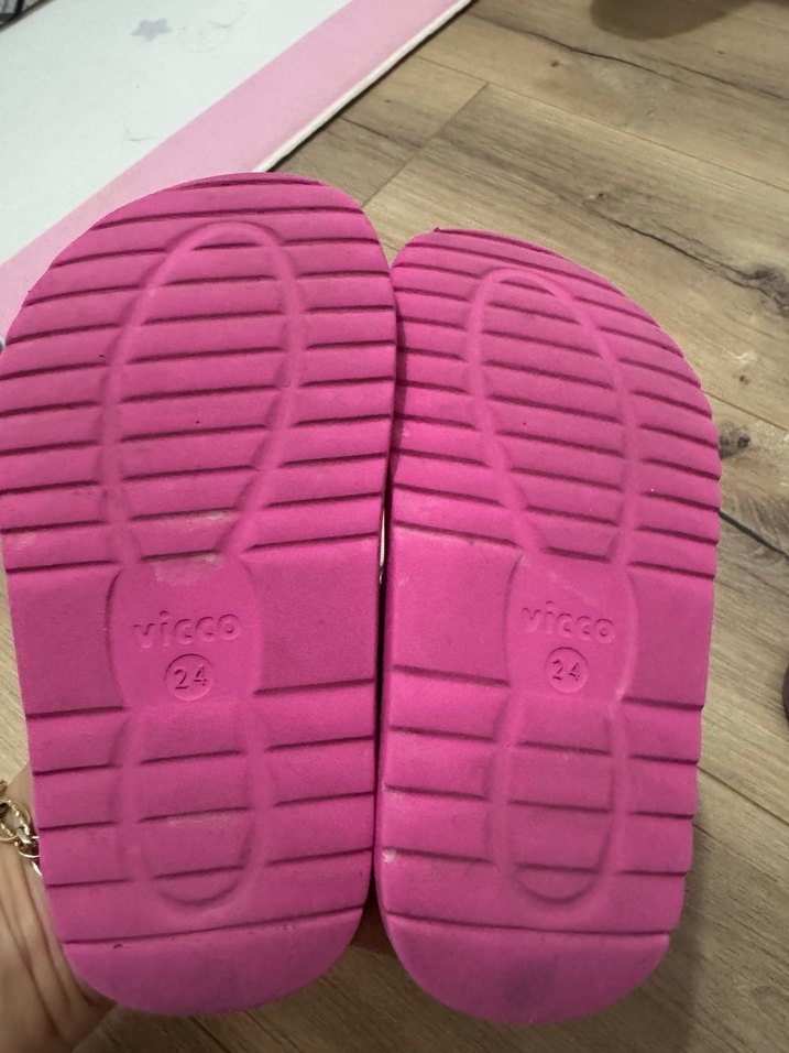 Kız Çocuk Pembe Cırtcırtlı sandalet - Görsel 3