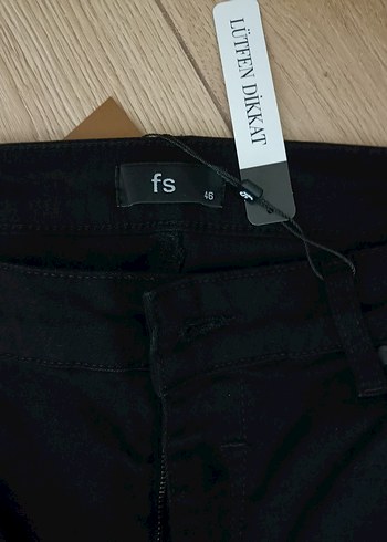 Faik Sönmez marka 46 beden Siyah Kadın denim  Pantolon - Görsel 2
