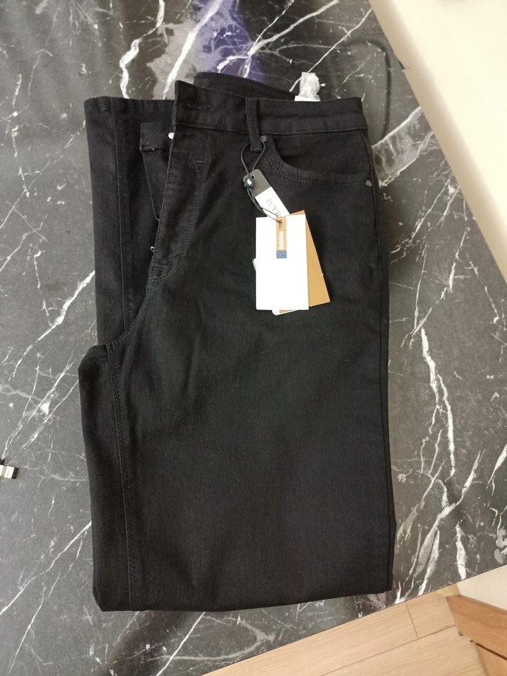 Faik Sönmez marka 46 beden Siyah Kadın denim  Pantolon - Görsel 3