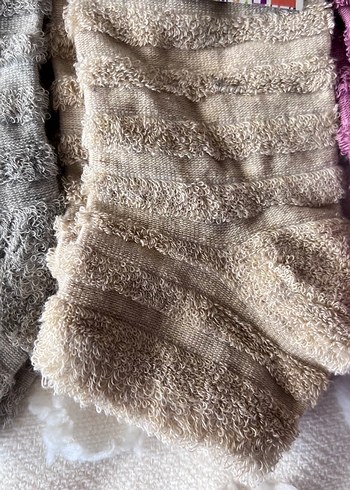 Bohem Tarzı Çok Renkli Havlu Seti - Görsel 2