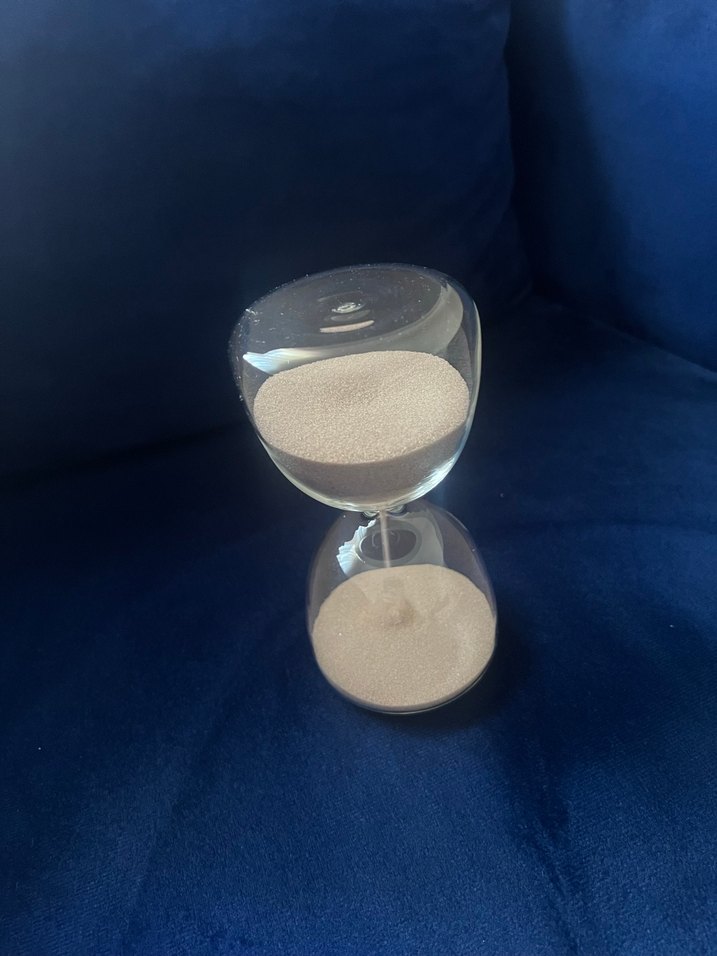 Beyaz Kum Saati - Görsel 2