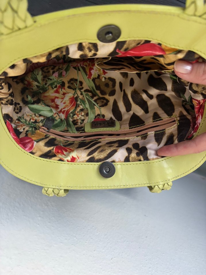 Sarı Nakışlı Deri Kadın Çanta - Görsel 5