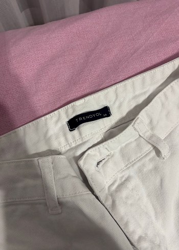 Beyaz Kemerli Kadın Kargo Pantolon - Görsel 2