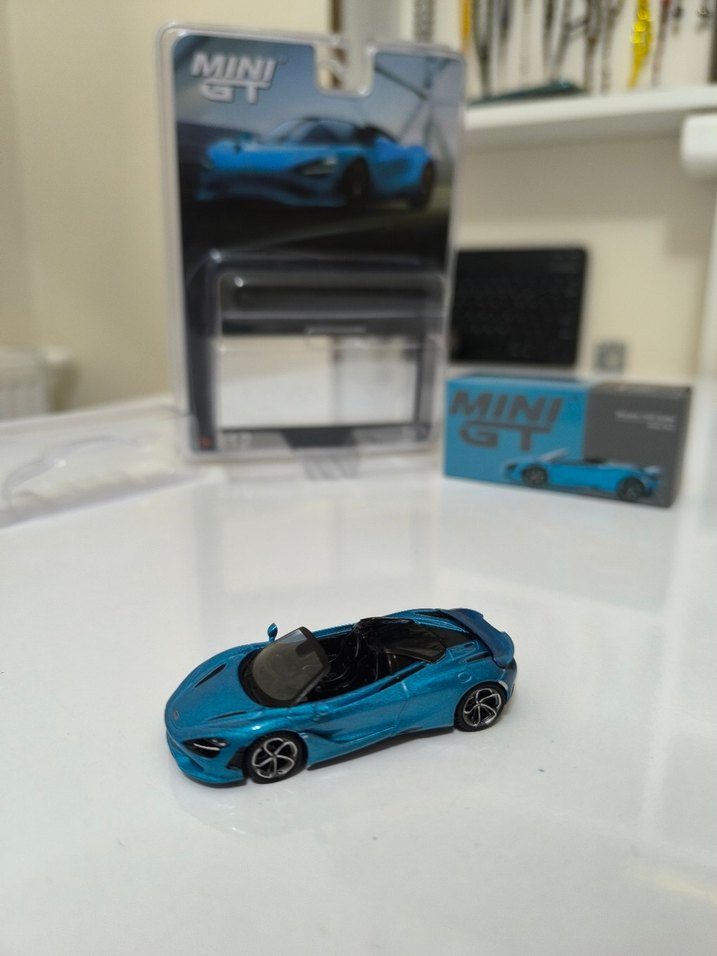 Mini GT McLaren 750s - Görsel 5