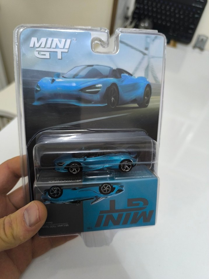 Mini GT McLaren 750s - Görsel 4