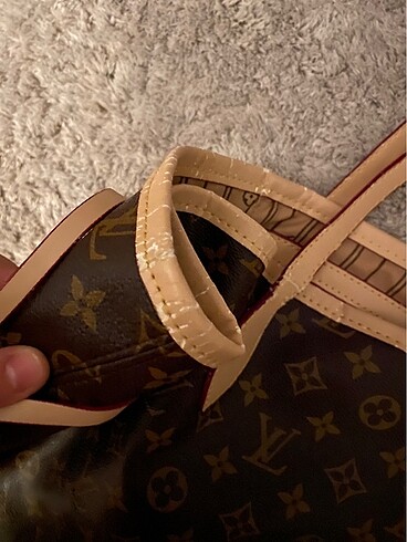  Beden kahverengi Renk Louis Vuitton çanta