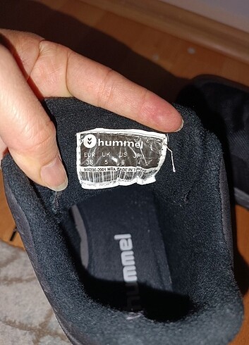 38 Beden siyah Renk Hummel marka kışlık bot