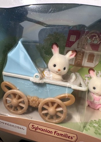 Beden Sylvanian Families Pastel Bebek Arabalı Tavşan Seti