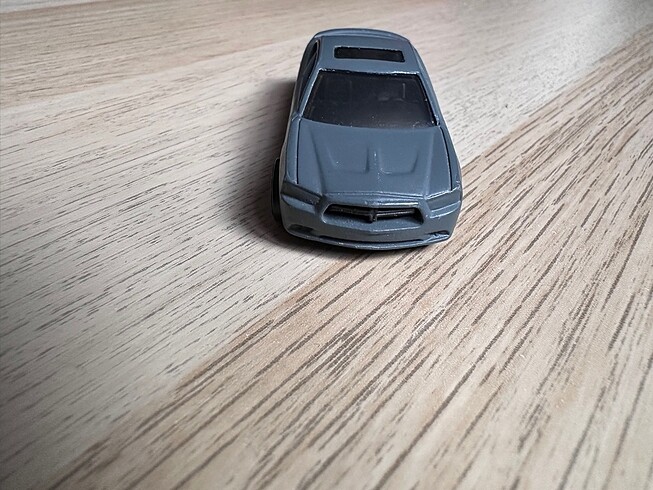 Dodge charger araba oyuncak