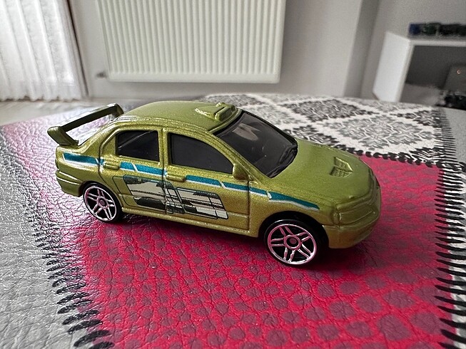  Hızlı ve öfkeli 1 Paul walker mitsubishi hot wheels