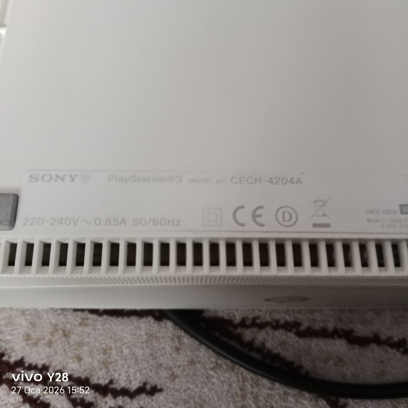 ps 3 süper slim - Görsel 4