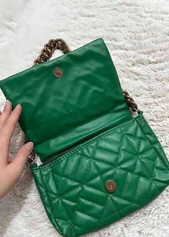 Zincir Detaylı Yeşil Deri Kadın Çanta - Görsel 2