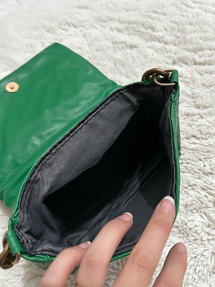 Zincir Detaylı Yeşil Deri Kadın Çanta - Görsel 3