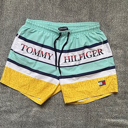 Tommy hilfiger erkek deniz şortu