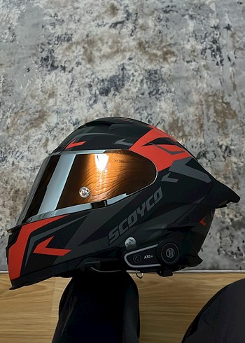 Kırmızı Baskılı Kayışlı Biker Motosiklet Kaskı - Görsel 2