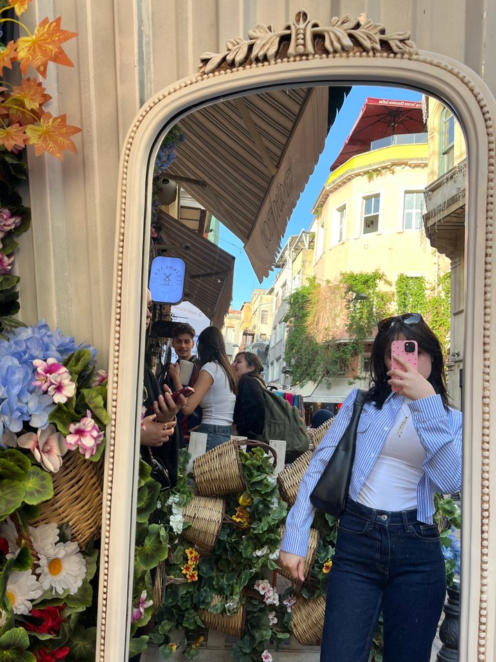 Transparan Detaylı Kadın Jean - Görsel 2