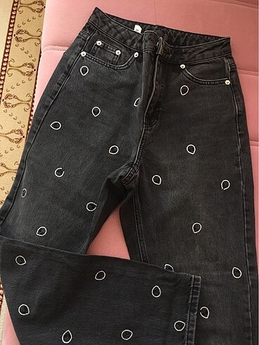 Zara Taşlı pantolon
