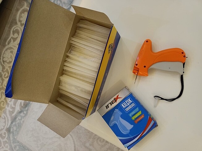 Beden Renk Kılçık tabancası 25 mm boyutu