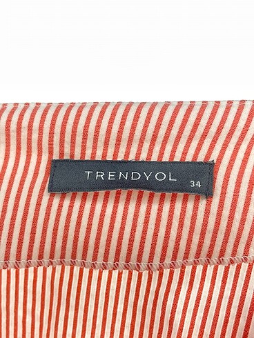 34 Beden çeşitli Renk Trendyol & Milla Bluz %70 İndirimli.