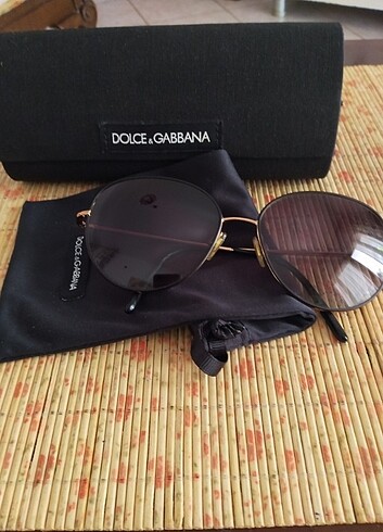 Dolce&Gabbana gözluk. 