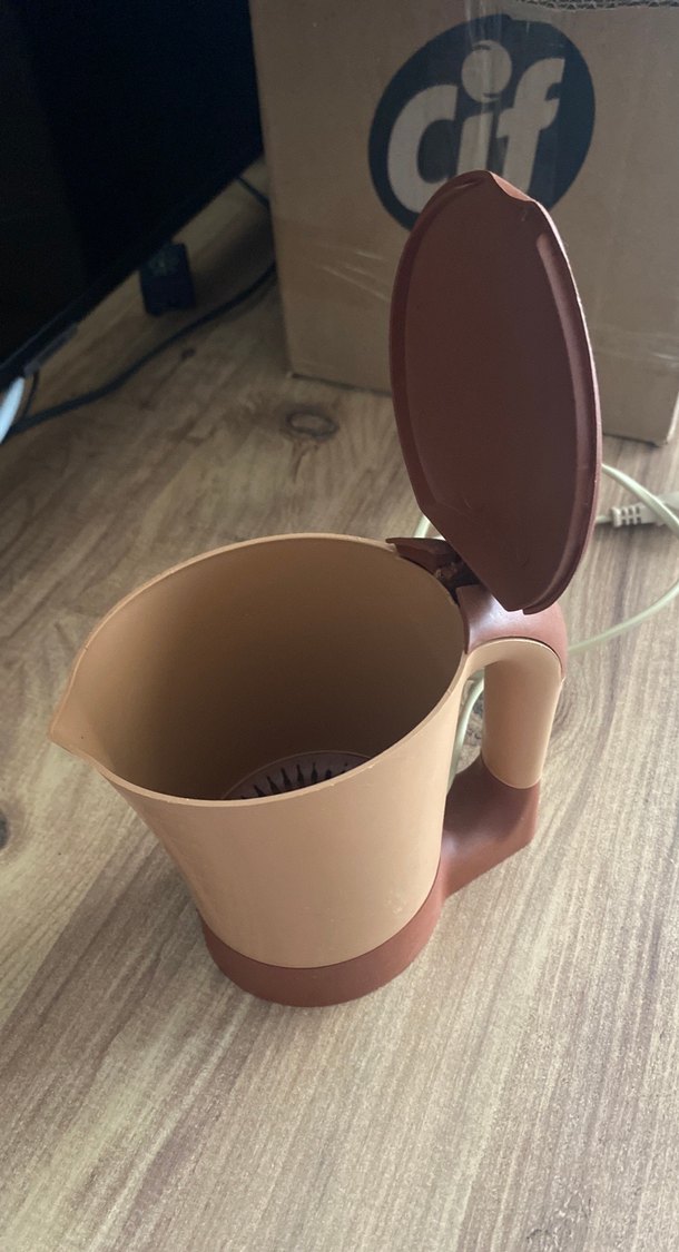 Parlak Kahverengi Elektrikli Su Isıtıcı - Görsel 4