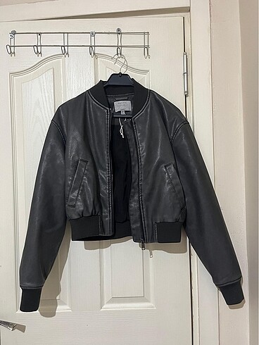s Beden gri Renk Pull & Bear Suni Deri Bomber Ceket