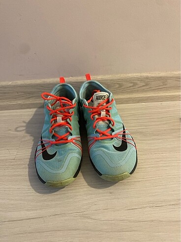 38,5 Beden turkuaz Renk Orjinal nike
