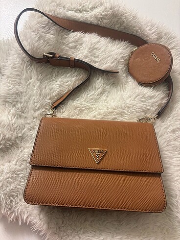 Guess çanta