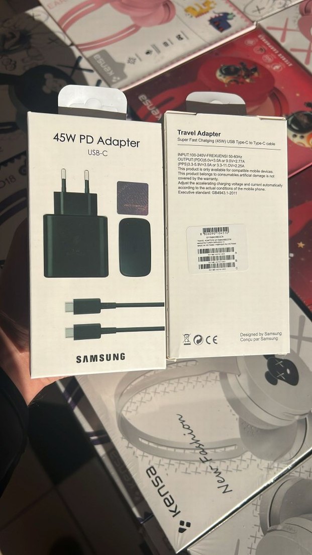 Samsung 45W USB-C Hızlı Şarj Adaptörü Siyah - Görsel 2