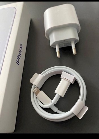 USB-C 20W Hızlı Şarj Adaptörü ve Lightning Kablosu - Görsel 2