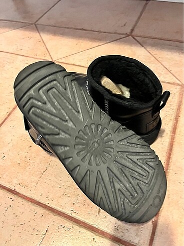 36 Beden Ugg deri bot