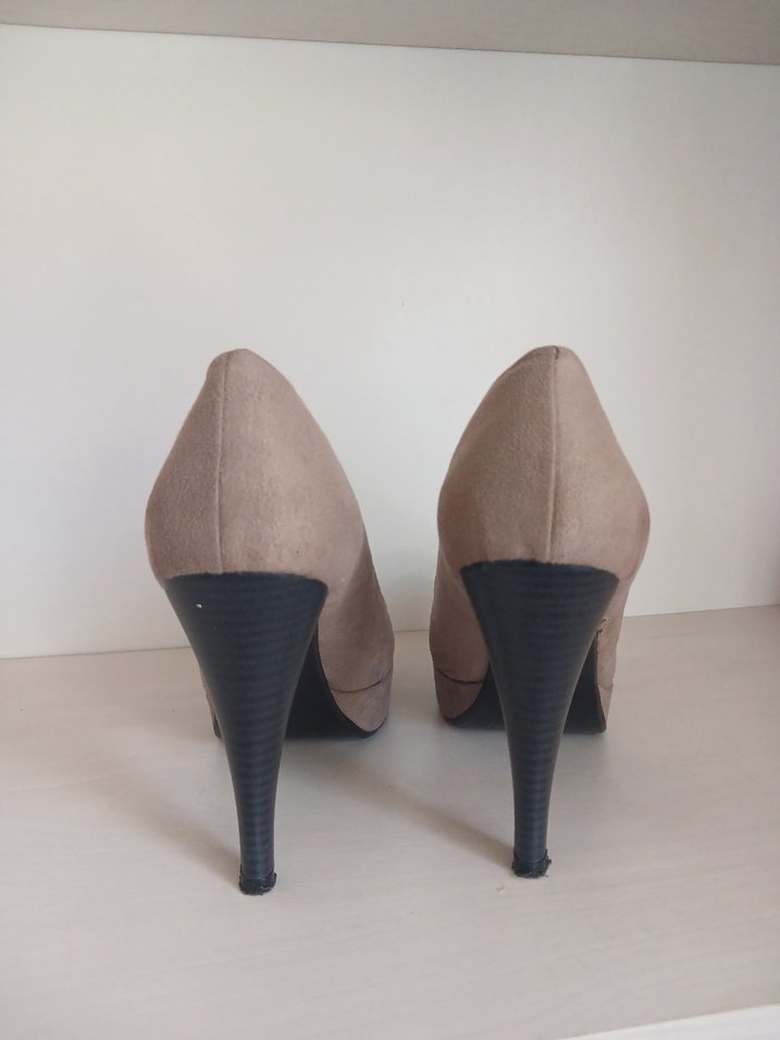 Kadın Gri Süet Platformlu Topuklu Ayakkabı - Görsel 4