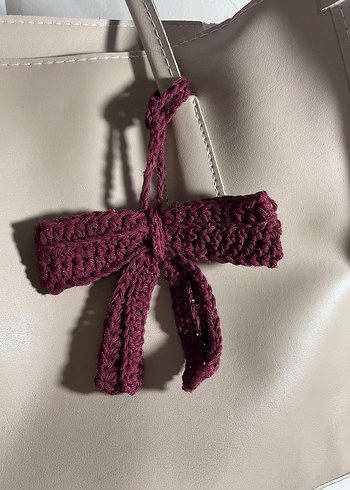 Bordo Örgü Fiyonk Çanta Aksesuarı