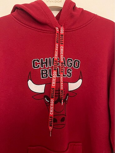 Diğer chıcago bulls sweatshirt hiç kullanılmadı