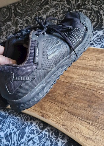 42 Beden siyah Renk Skechers