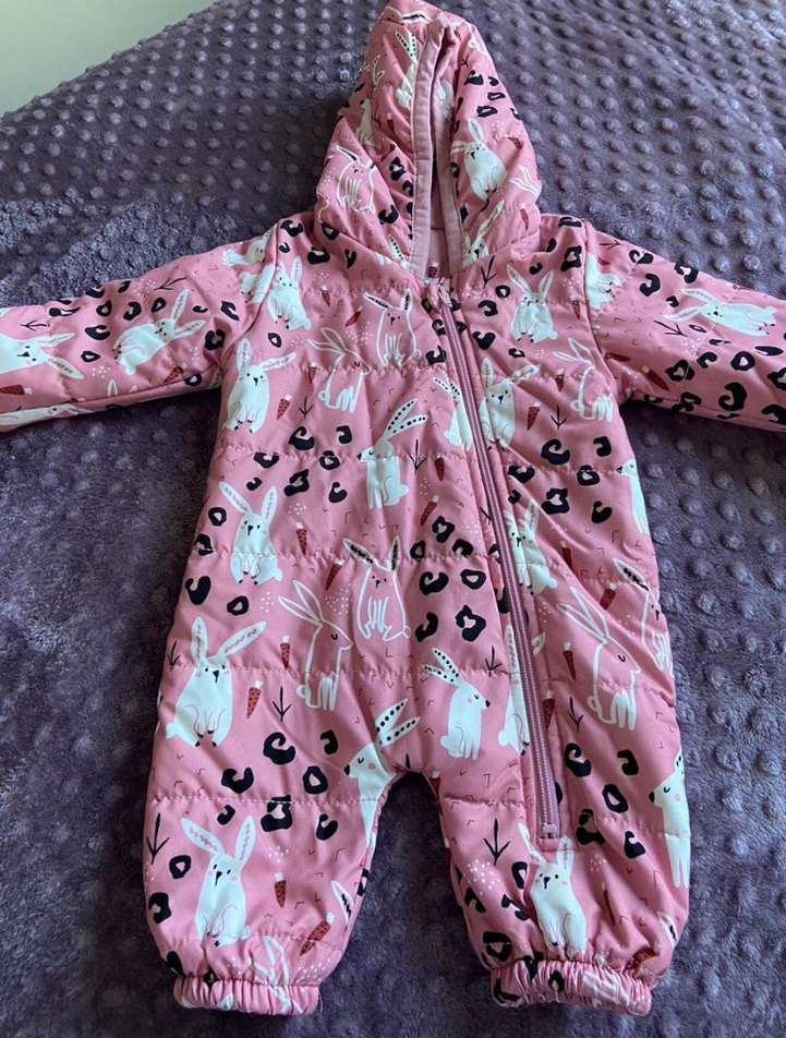 Kapüşonlu Pembe Tavşan Desenli Bebek Tulumu - Görsel 2