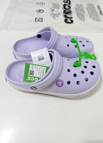 Crocs Terlik Yeni Sezon lila 37