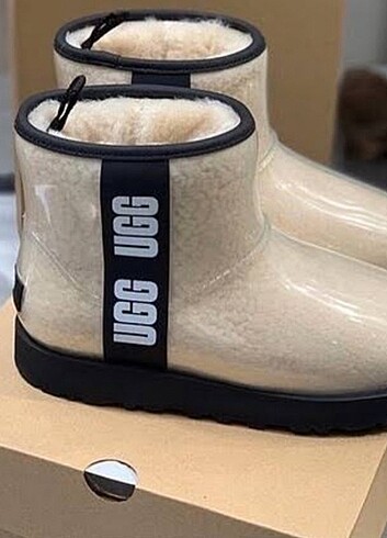 36 Beden UGG YENİ SEZON YENİ&ETİKETLİ