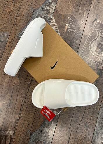 38 Beden beyaz Renk Nike Calm Slide Beyaz Terlik Yeni Sezon