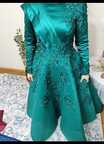 Abiye nişanlık gece elbisesi