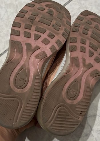 Nike Pudra Pliseli Spor Ayakkabı