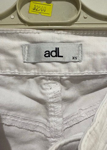 Kadın Beyaz Pamuklu Midi Kumaş Pantolon - Görsel 2