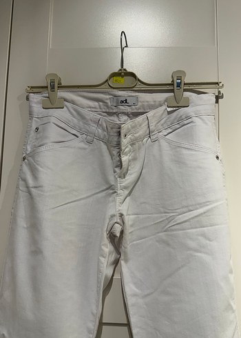 Kadın Beyaz Pamuklu Midi Kumaş Pantolon - Görsel 3