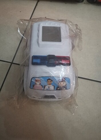 Oyuncak araba 