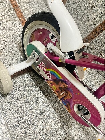 Beden Barbie bisiklet