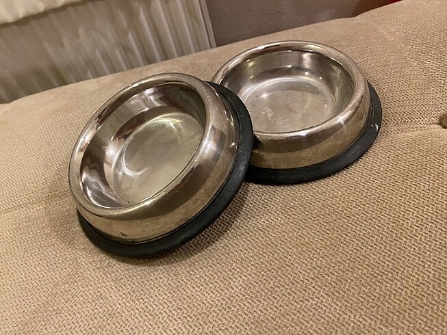 Kedi mama kabı